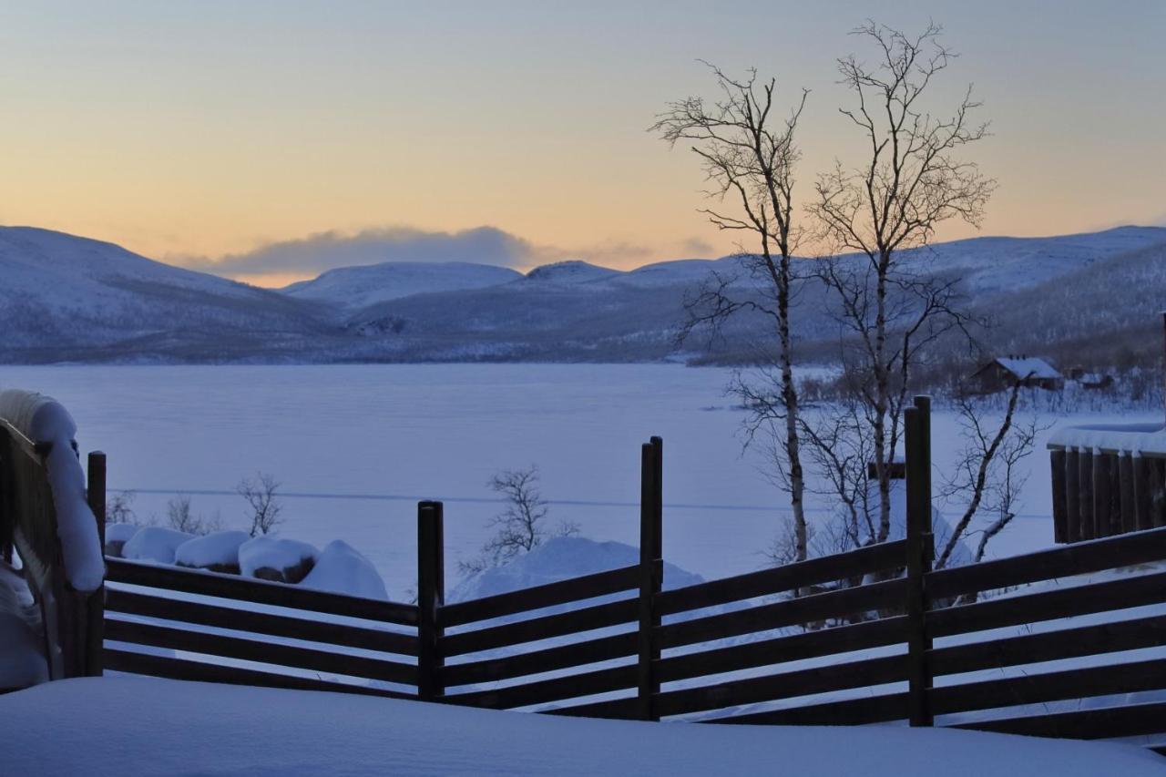Aeijaen Moekki Сasa de vacaciones Kilpisjärvi